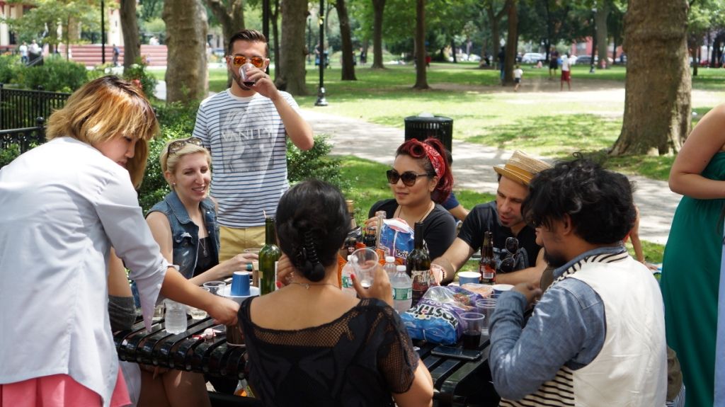 Beyond The Stoop - Life in Jersey City: hamilton park picnic